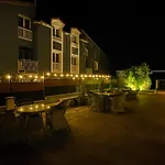 Logis Blue Garden Hotel