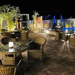 Logis Blue Garden 호텔 3*
