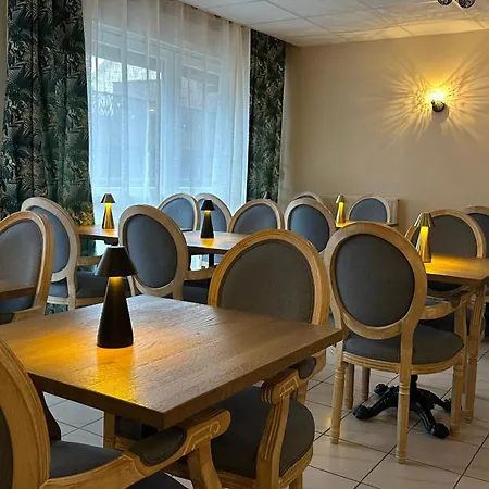 Hotel Logis Blue Garden Grandvillers