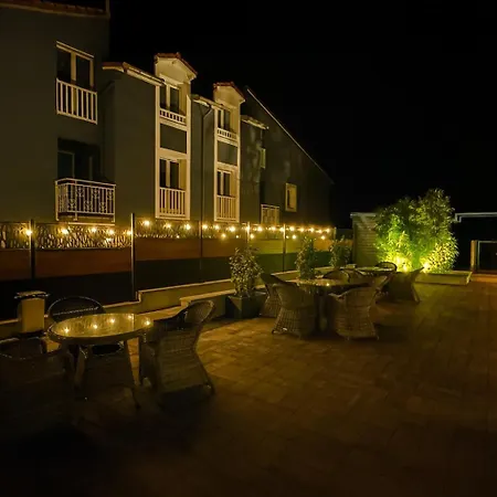 Logis Blue Garden Hotel