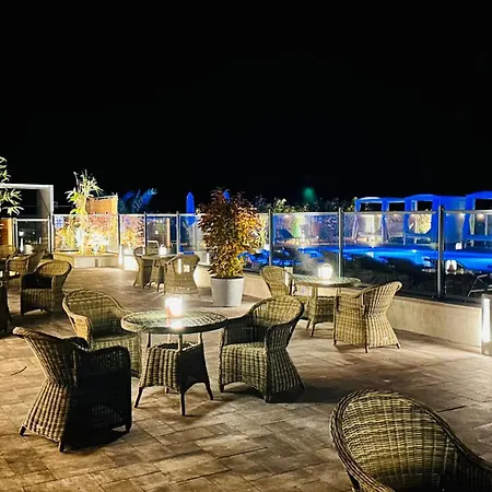 Logis Blue Garden Grandvillers