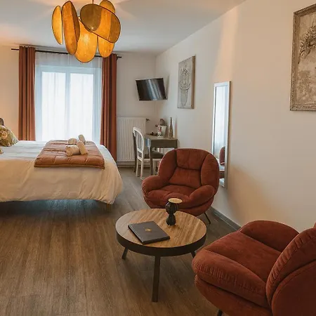 Logis Blue Garden 3*