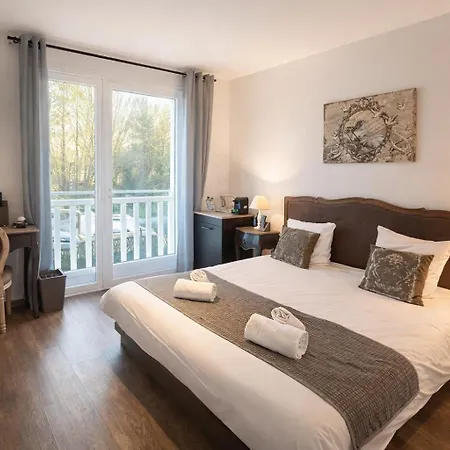 Hotel Logis Blue Garden