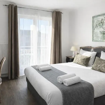 Logis Blue Garden Grandvillers