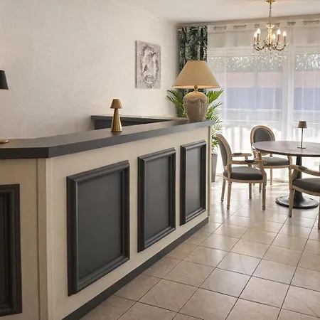 Logis Blue Garden 3* Grandvillers