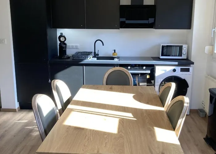 Hotel Logis Blue Garden