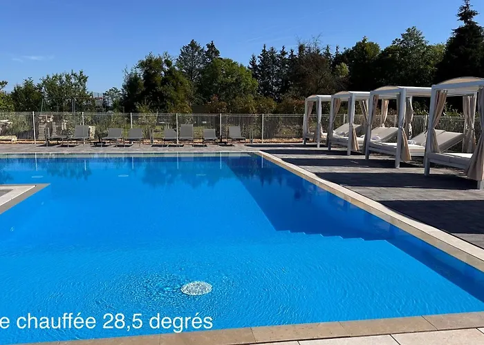 Logis Blue Garden Grandvillers