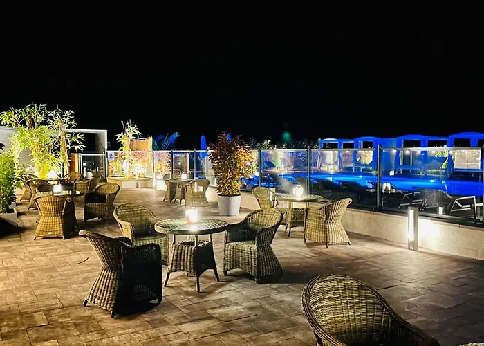 Logis Blue Garden Grandvillers