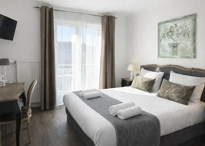 Logis Blue Garden Grandvillers